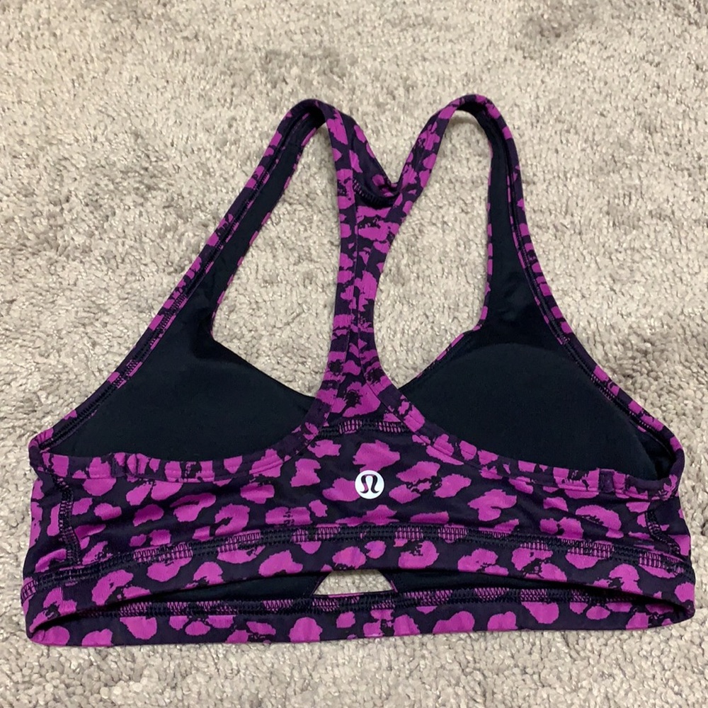 🎉 HP 🎉 Lululemon Sports Bra Size 4 - Picture 3 of 6